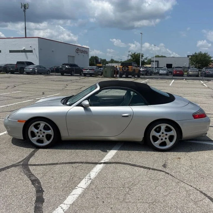 2000 Porsche 996 Carrera - Image 2 of 31