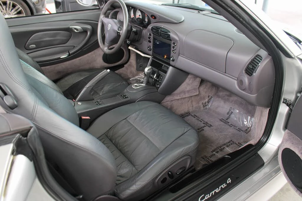 2000 Porsche 996 Carrera - Image 19 of 31