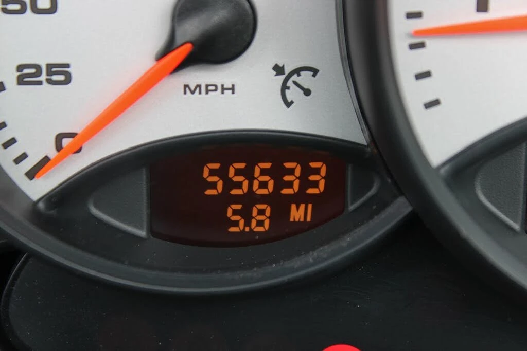 2000 Porsche 996 Carrera - Image 27 of 31