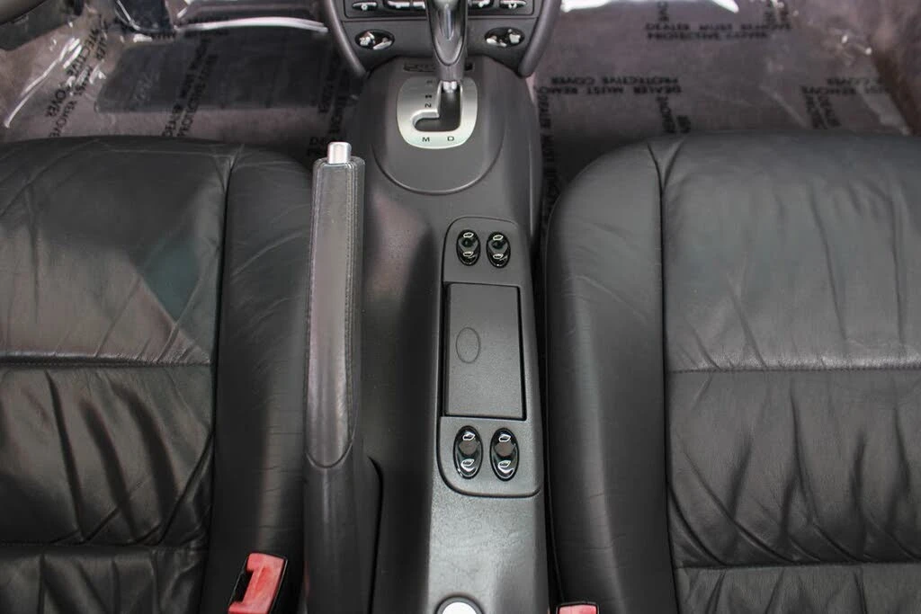 2000 Porsche 996 Carrera - Image 24 of 31