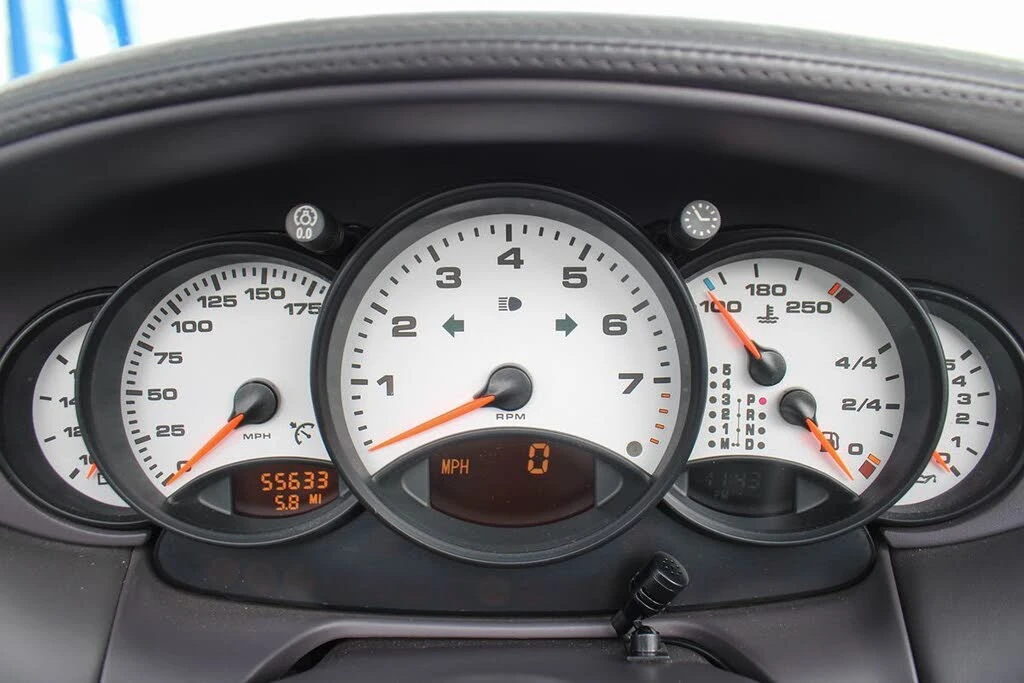 2000 Porsche 996 Carrera - Image 26 of 31