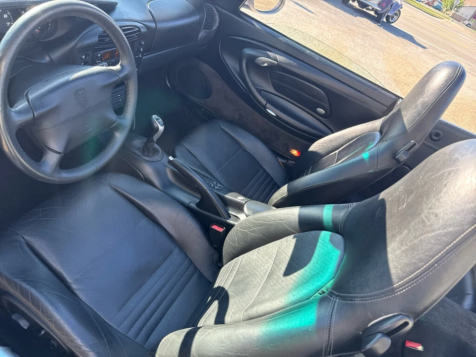 2000 Porsche 996 Carrera - Image 24 of 31