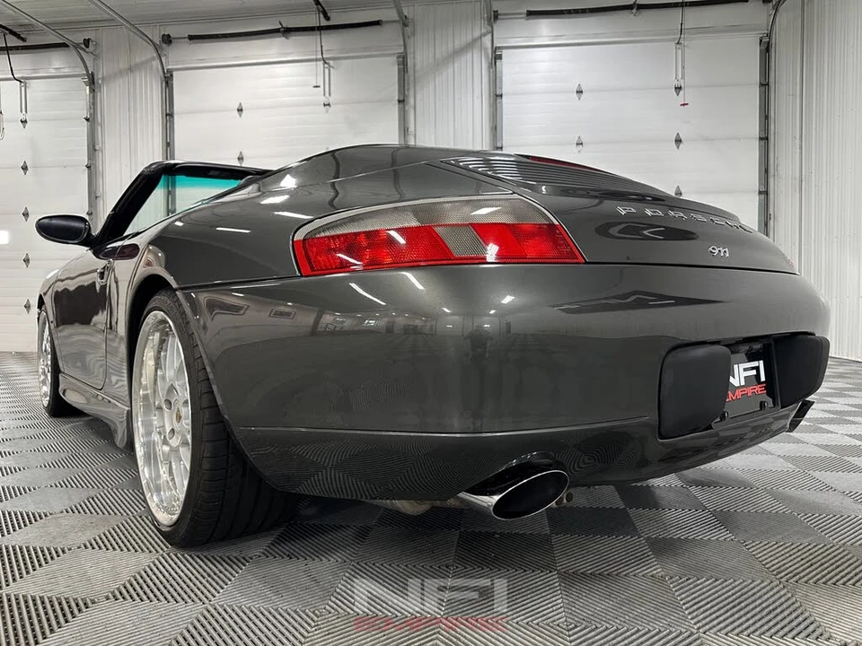 2000 Porsche 996 Carrera - Image 30 of 31