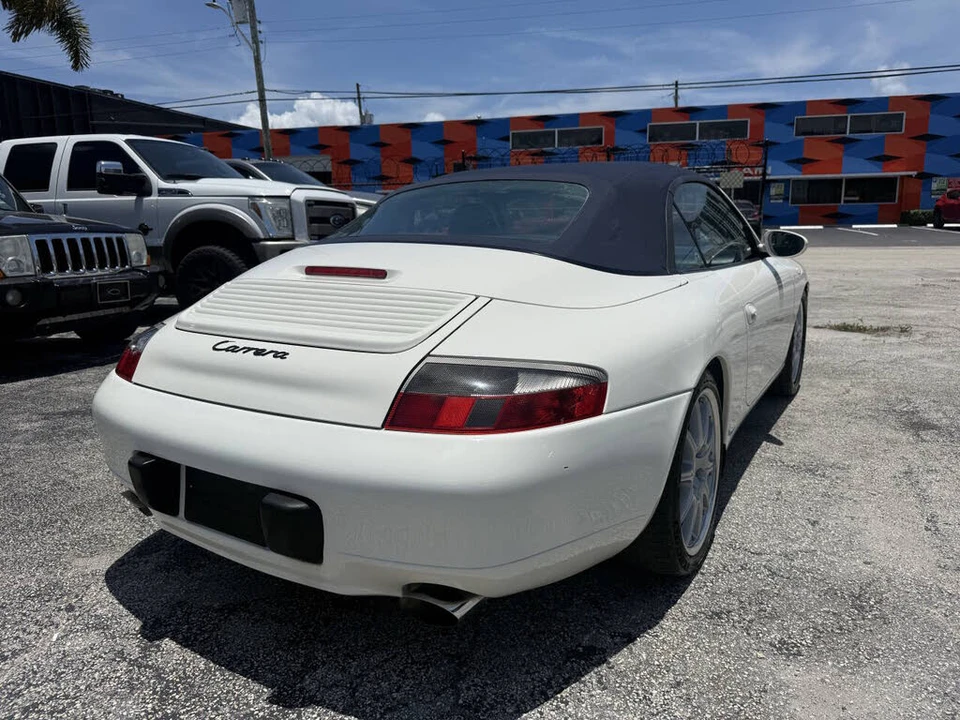 2000 Porsche 996 Carrera - Image 9 of 25