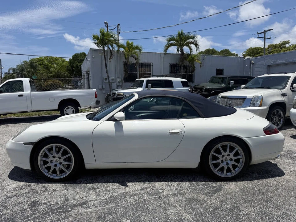 2000 Porsche 996 Carrera - Image 10 of 25