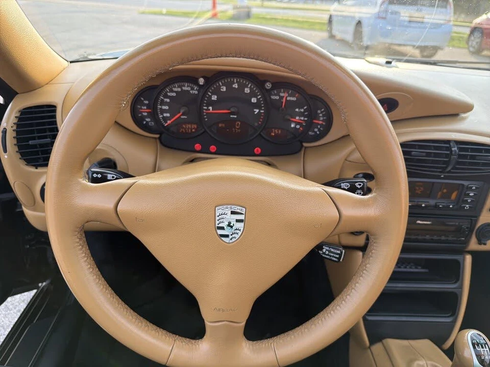 2000 Porsche 996 Carrera - Image 11 of 31