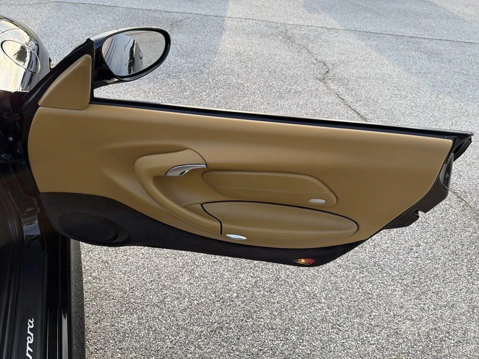 2000 Porsche 996 Carrera - Image 28 of 31