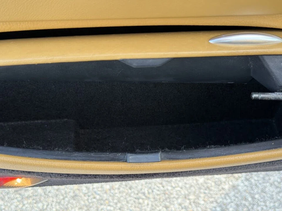2000 Porsche 996 Carrera - Image 27 of 31
