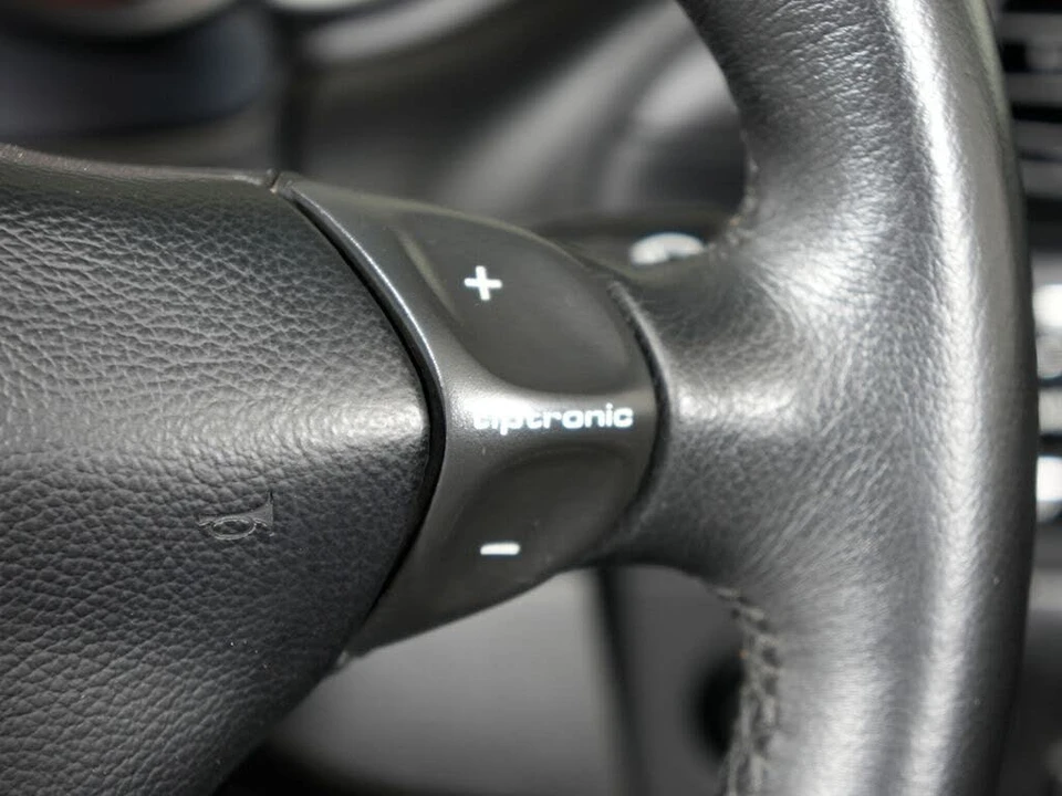 2000 Porsche 996 Carrera - Image 30 of 31