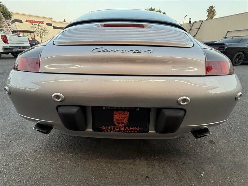 2000 Porsche 996 Carrera - Image 19 of 31