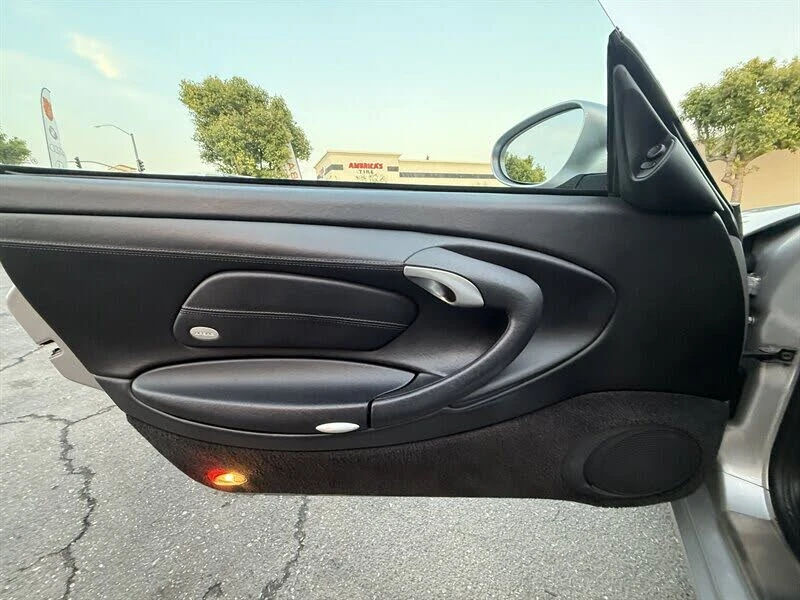 2000 Porsche 996 Carrera - Image 13 of 31