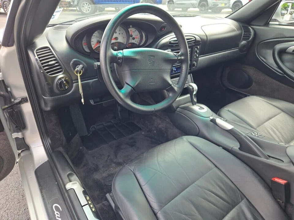 2000 Porsche 996 Carrera - Image 24 of 31