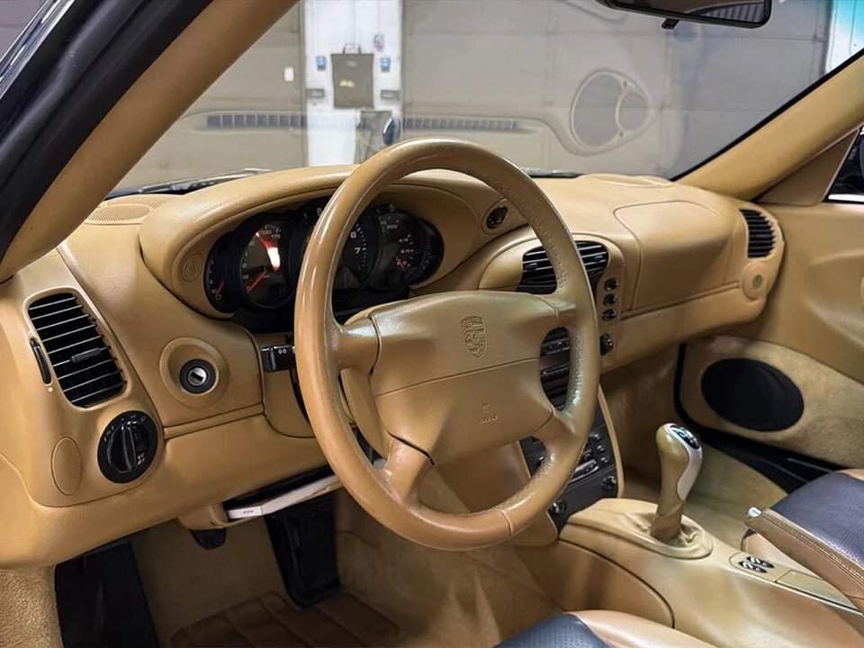 2000 Porsche 996 Carrera - Image 15 of 31