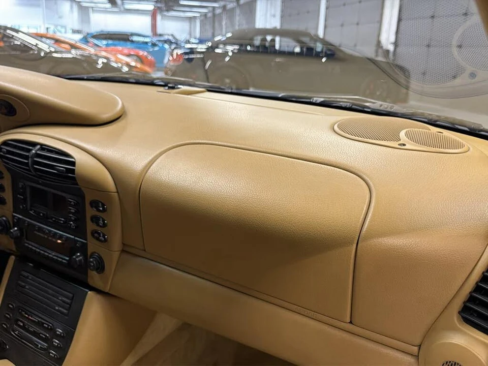2000 Porsche 996 Carrera - Image 27 of 31