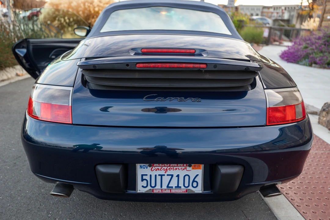 2000 Porsche 996 Carrera - Image 30 of 31