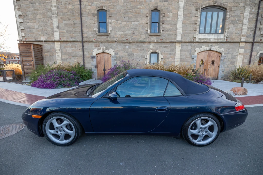 2000 Porsche 996 Carrera - Image 28 of 31