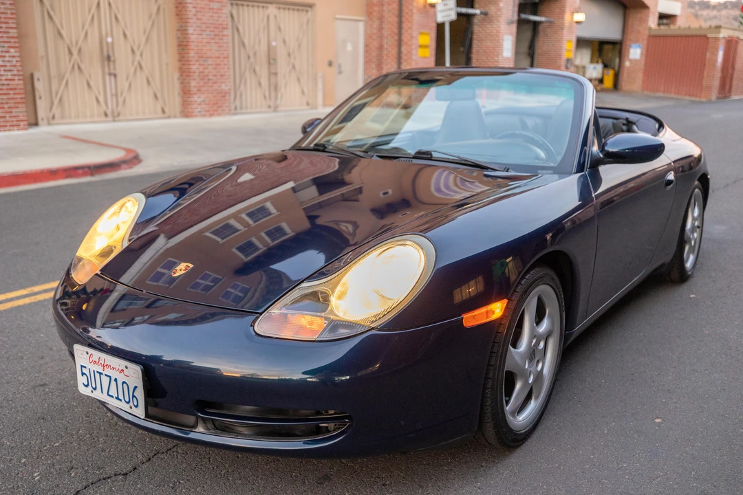 2000 Porsche 996 Carrera - Image 8 of 31