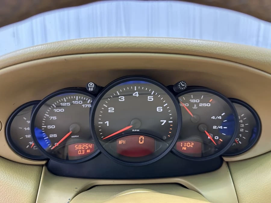 2000 Porsche 996 Carrera - Image 27 of 31