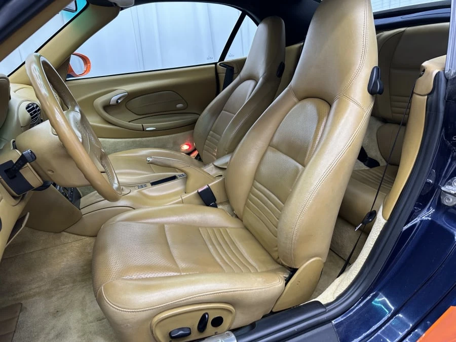 2000 Porsche 996 Carrera - Image 29 of 31