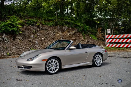 2000 Porsche 911 Carrera Cabriolet