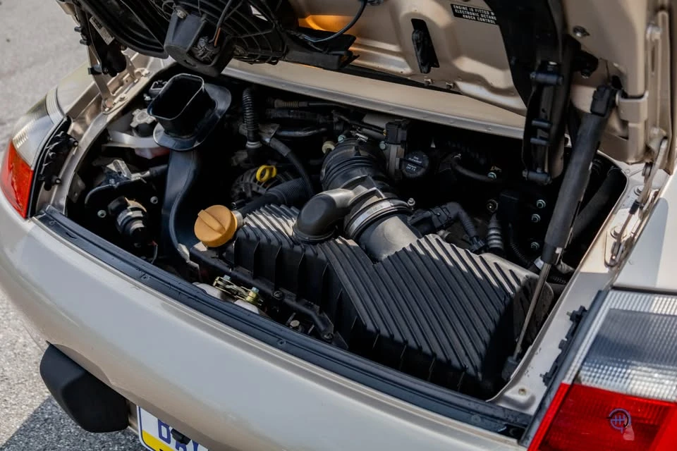 2000 Porsche 996 Carrera - Image 19 of 20