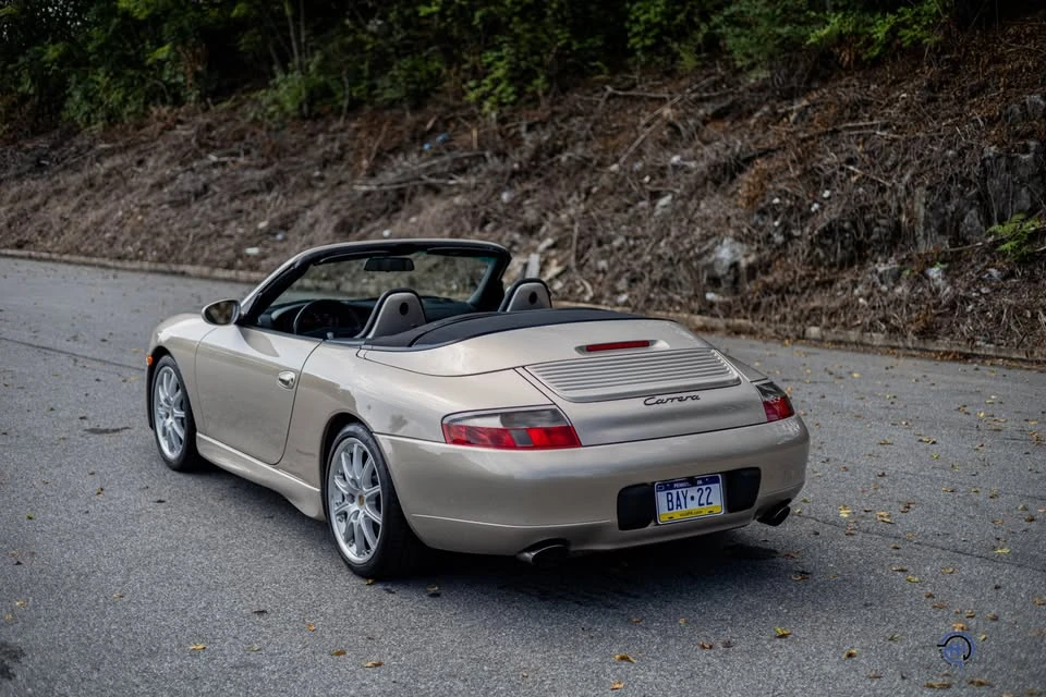 2000 Porsche 996 Carrera - Image 10 of 20