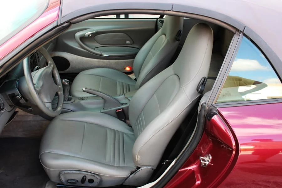 2000 Porsche 996 Carrera - Image 2 of 3