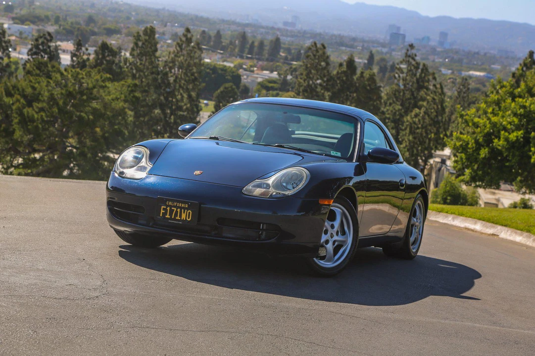 2000 Porsche 996 Carrera - Image 25 of 31