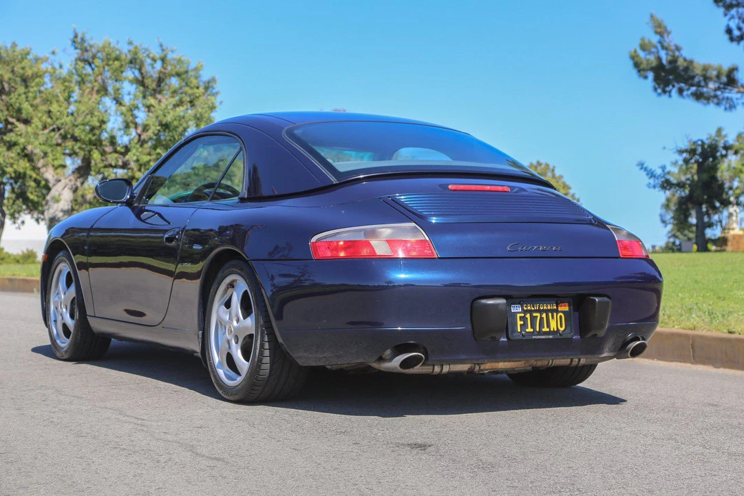2000 Porsche 996 Carrera - Image 28 of 31