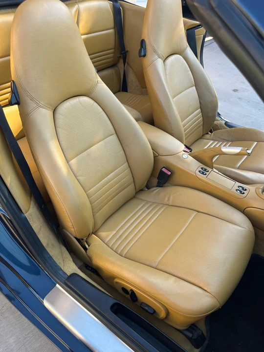 2000 Porsche 996 Carrera - Image 30 of 31