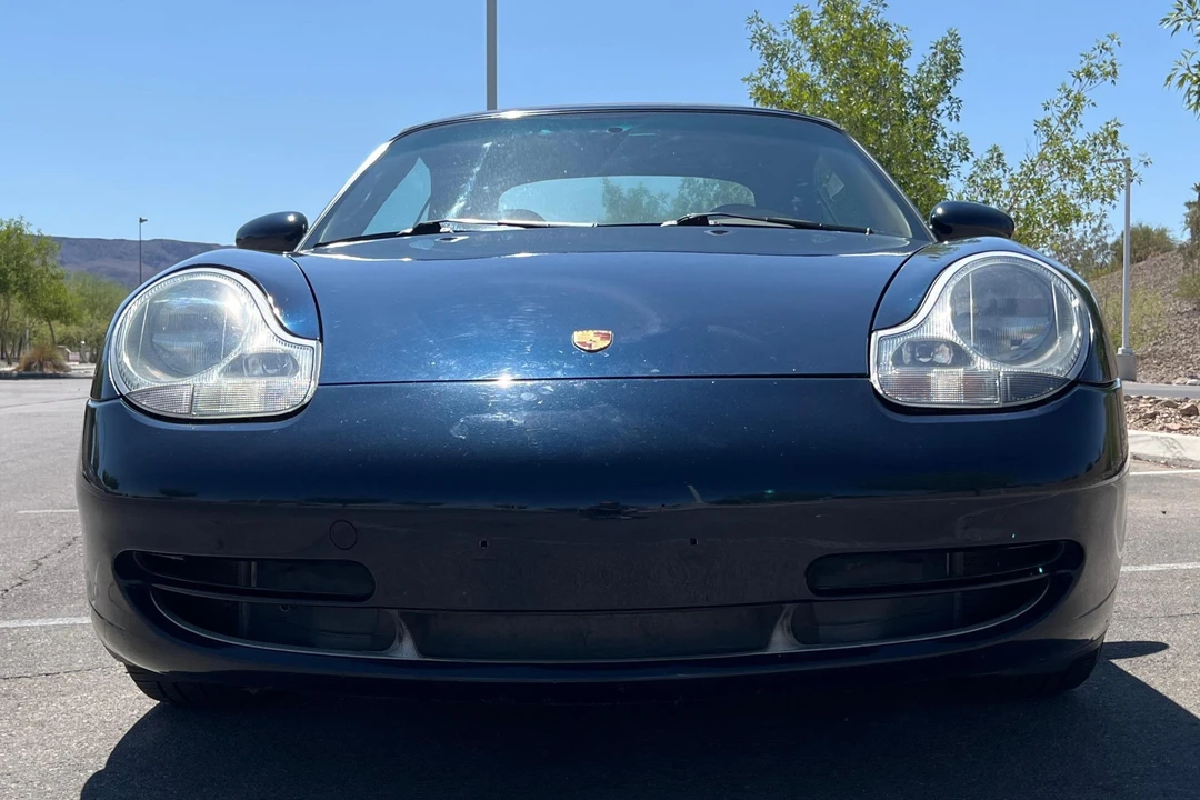 2000 Porsche 996 Carrera - Image 2 of 31