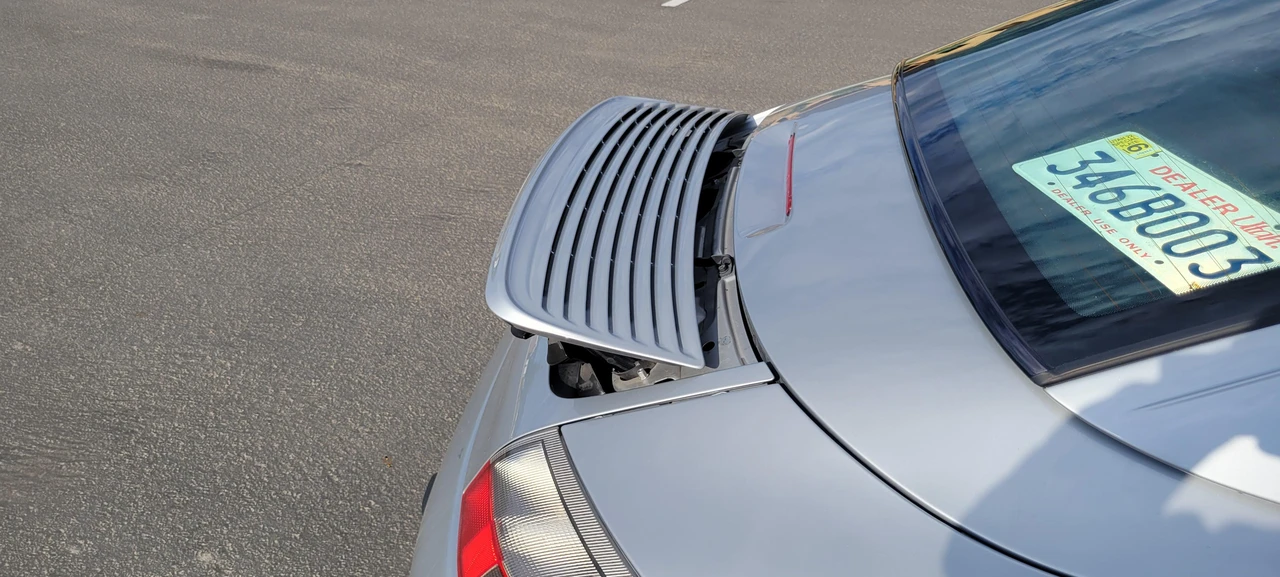 2000 Porsche 996 Carrera - Image 30 of 31