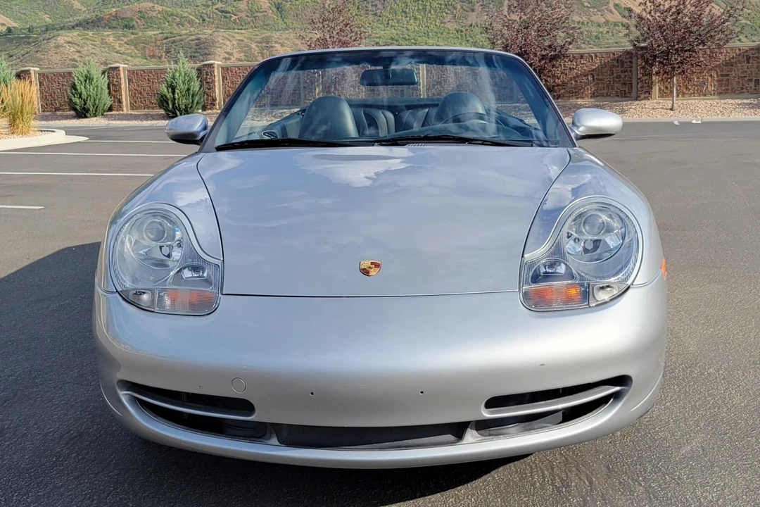 2000 Porsche 996 Carrera - Image 2 of 31