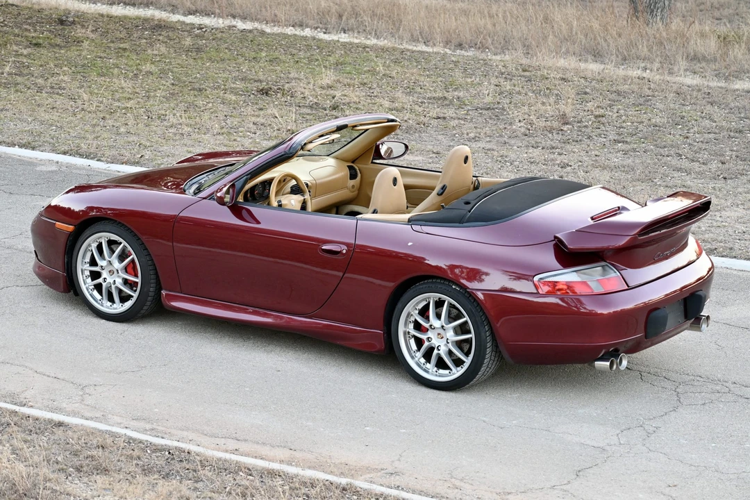 2000 Porsche 996 Carrera - Image 9 of 31
