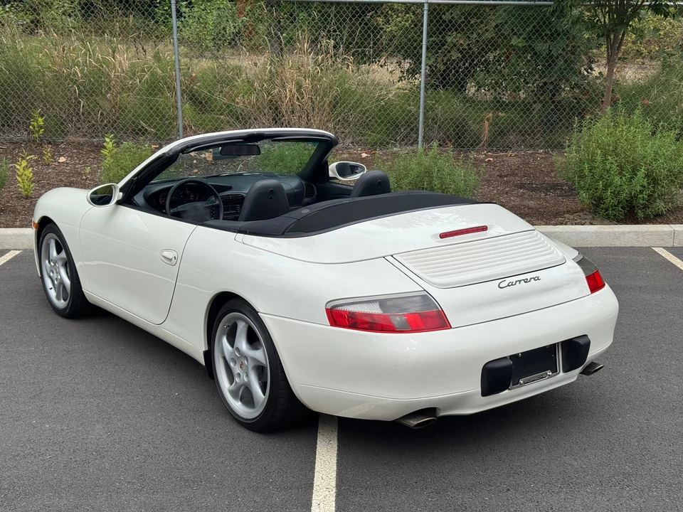 2000 Porsche 996 Carrera - Image 11 of 31