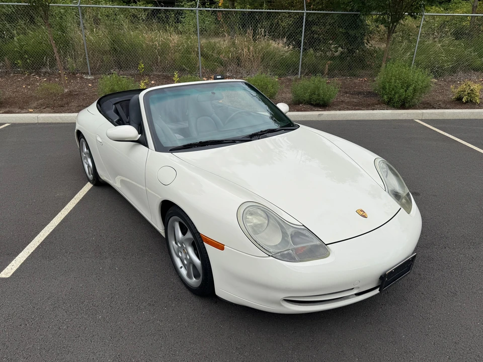 2000 Porsche 996 Carrera - Image 22 of 31