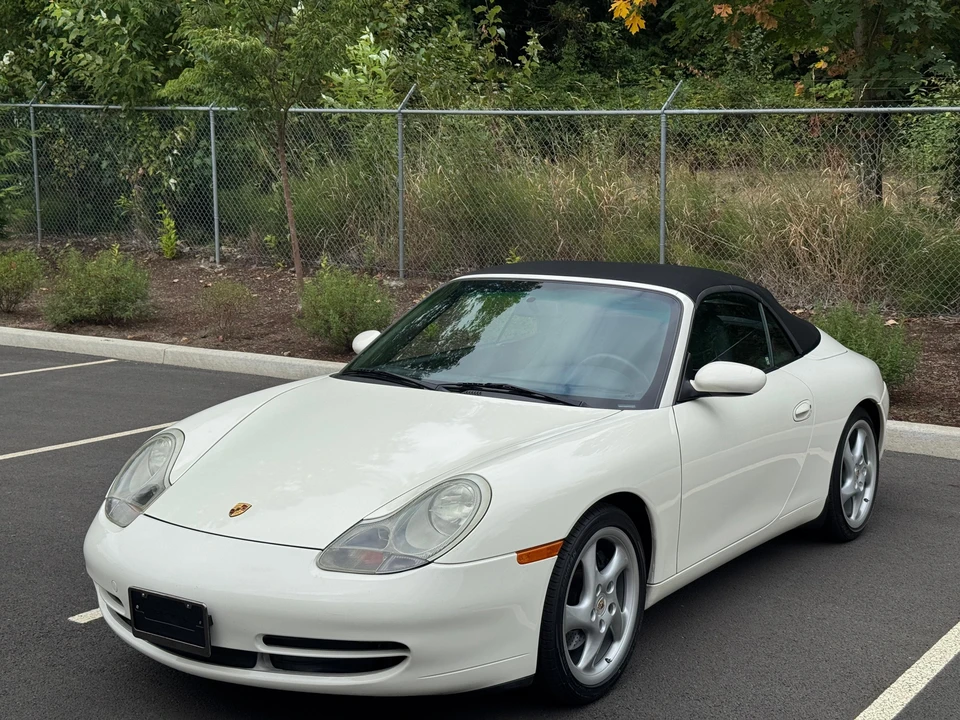 2000 Porsche 996 Carrera - Image 24 of 31