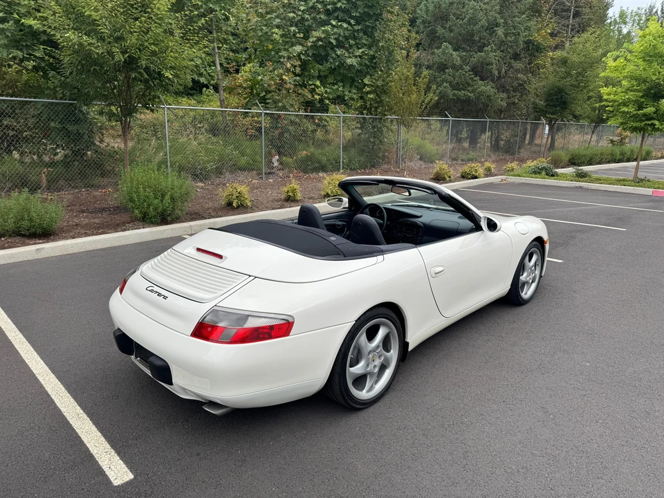 2000 Porsche 996 Carrera - Image 18 of 31
