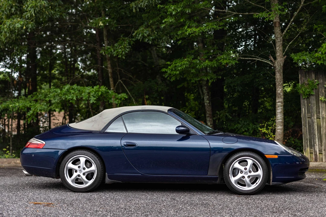 2000 Porsche 996 Carrera - Image 25 of 31