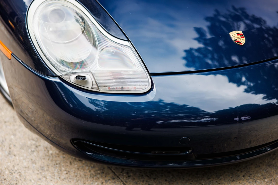 2000 Porsche 996 Carrera - Image 28 of 31