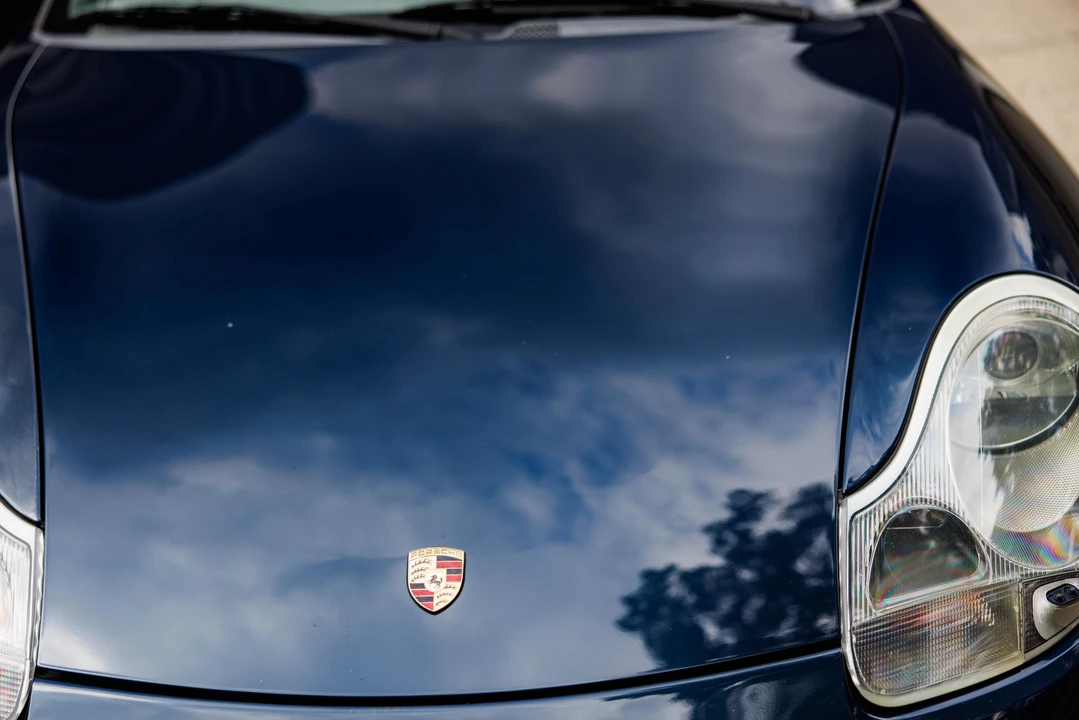 2000 Porsche 996 Carrera - Image 30 of 31