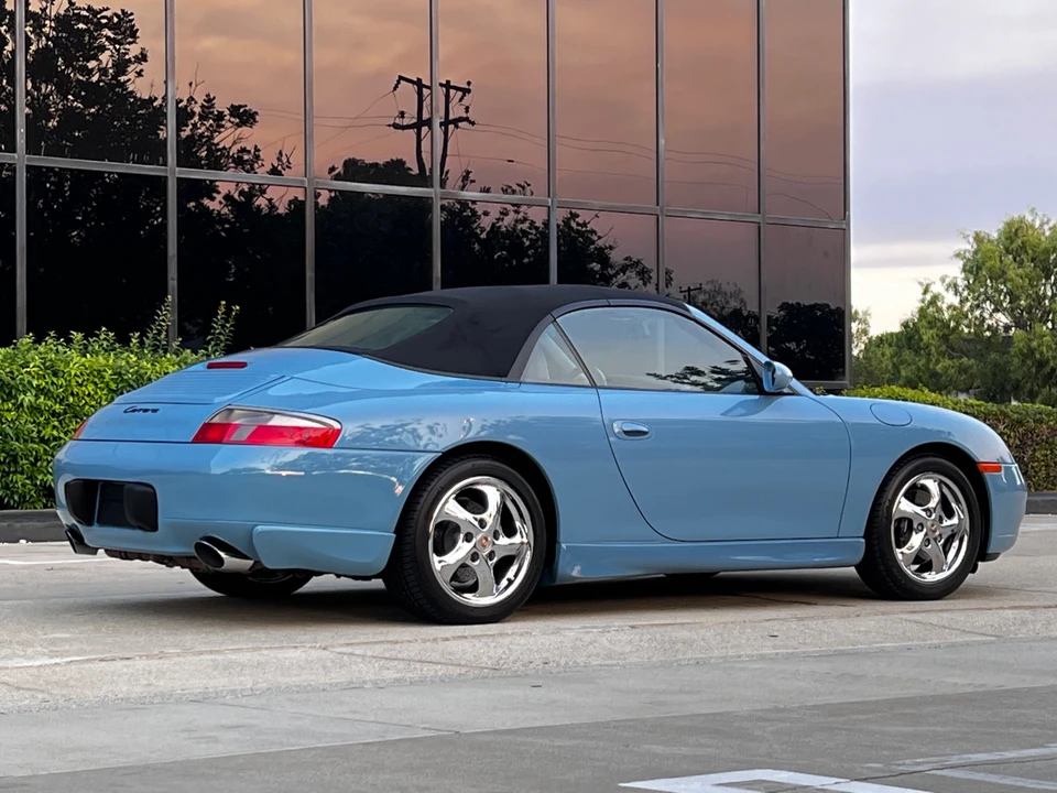 2000 Porsche 996 Carrera - Image 10 of 31