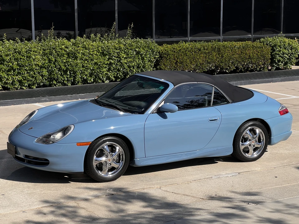 2000 Porsche 996 Carrera - Image 2 of 31