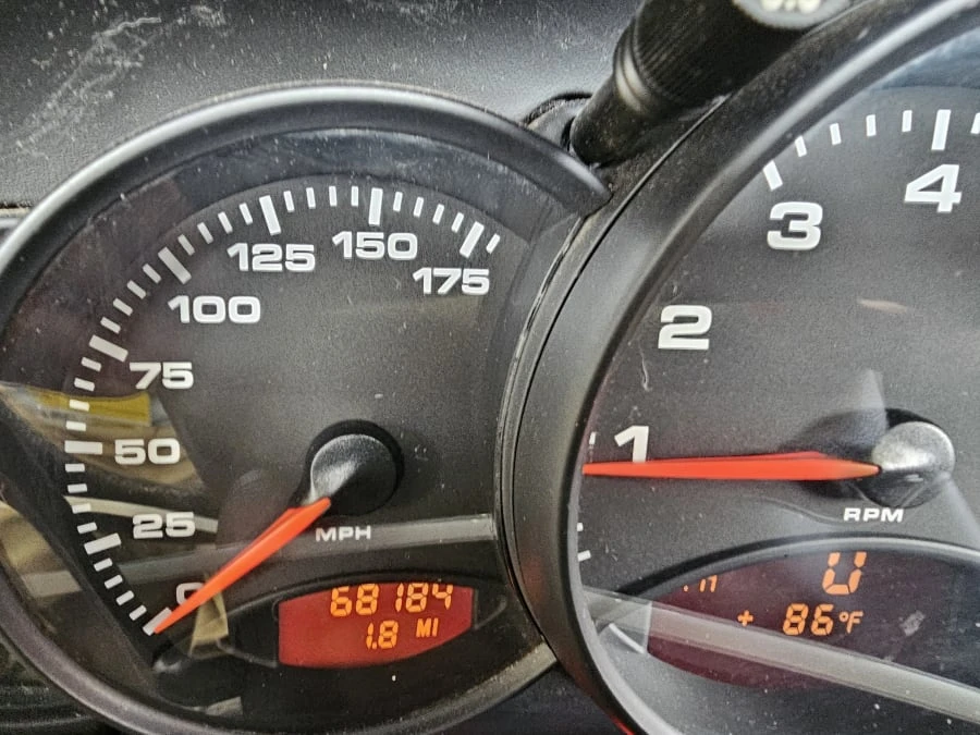 2000 Porsche 996 Carrera - Image 9 of 11