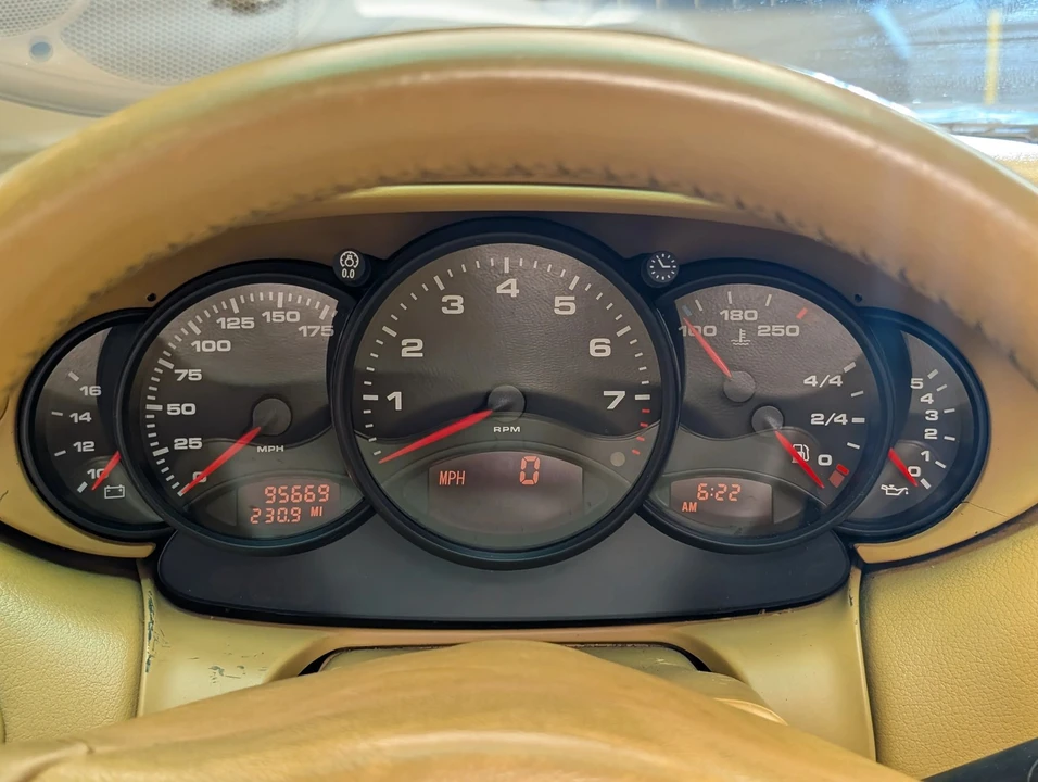 2000 Porsche 996 Carrera - Image 15 of 29