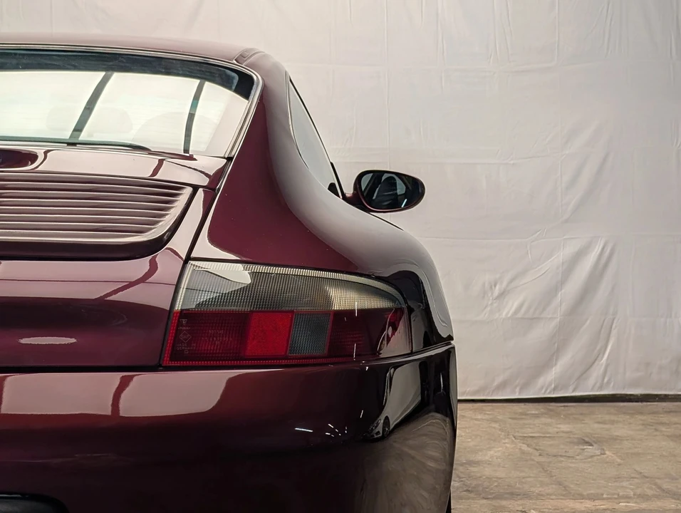 2000 Porsche 996 Carrera - Image 9 of 29