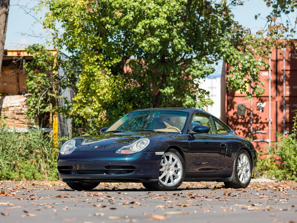 2000 Porsche 996 Carrera - Image 2 of 31