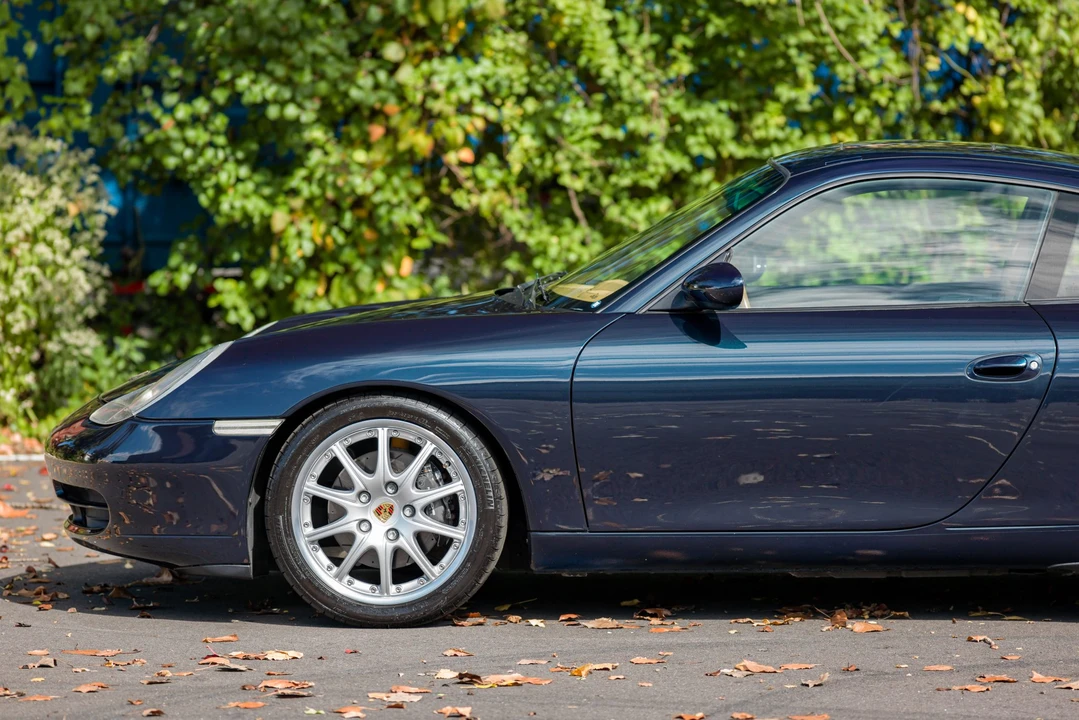 2000 Porsche 996 Carrera - Image 30 of 31