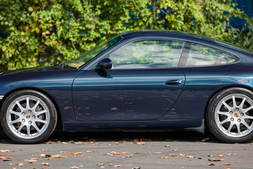 2000 Porsche 996 Carrera - Image 31 of 31
