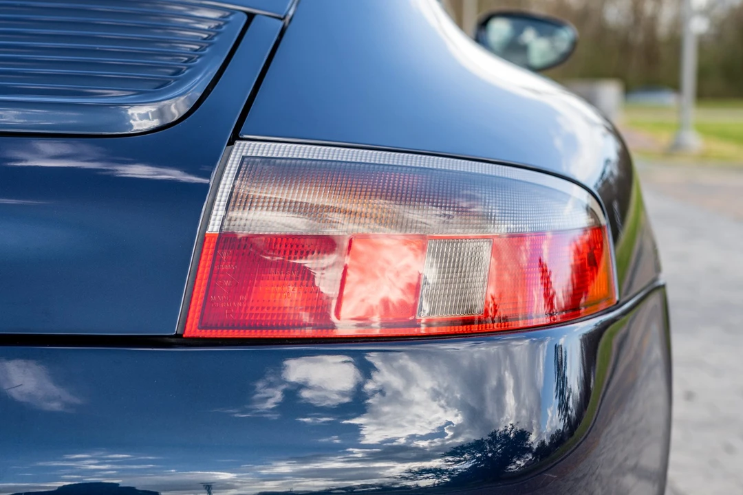 2000 Porsche 996 Carrera - Image 29 of 31